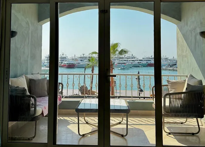 شقة New Marina *